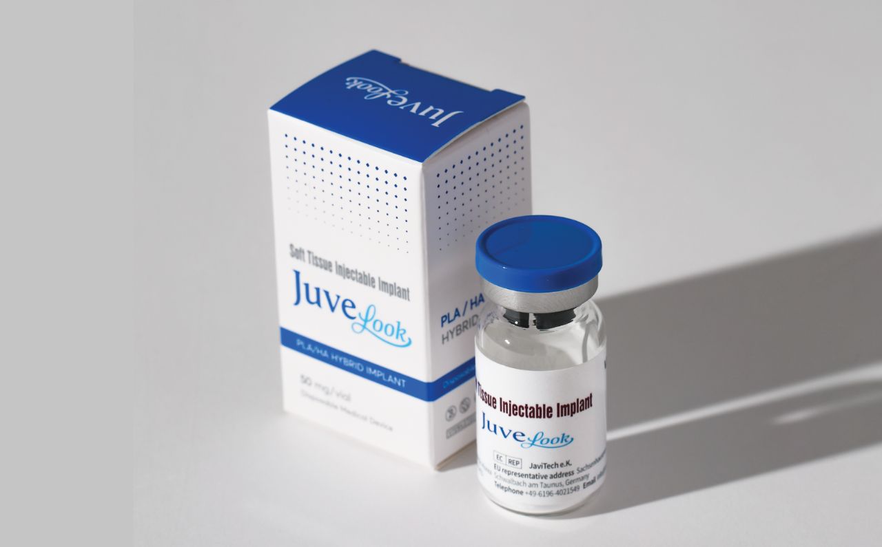 JuveLook bottle with packaging – premium skin booster for collagen stimulation and skin rejuvenation.